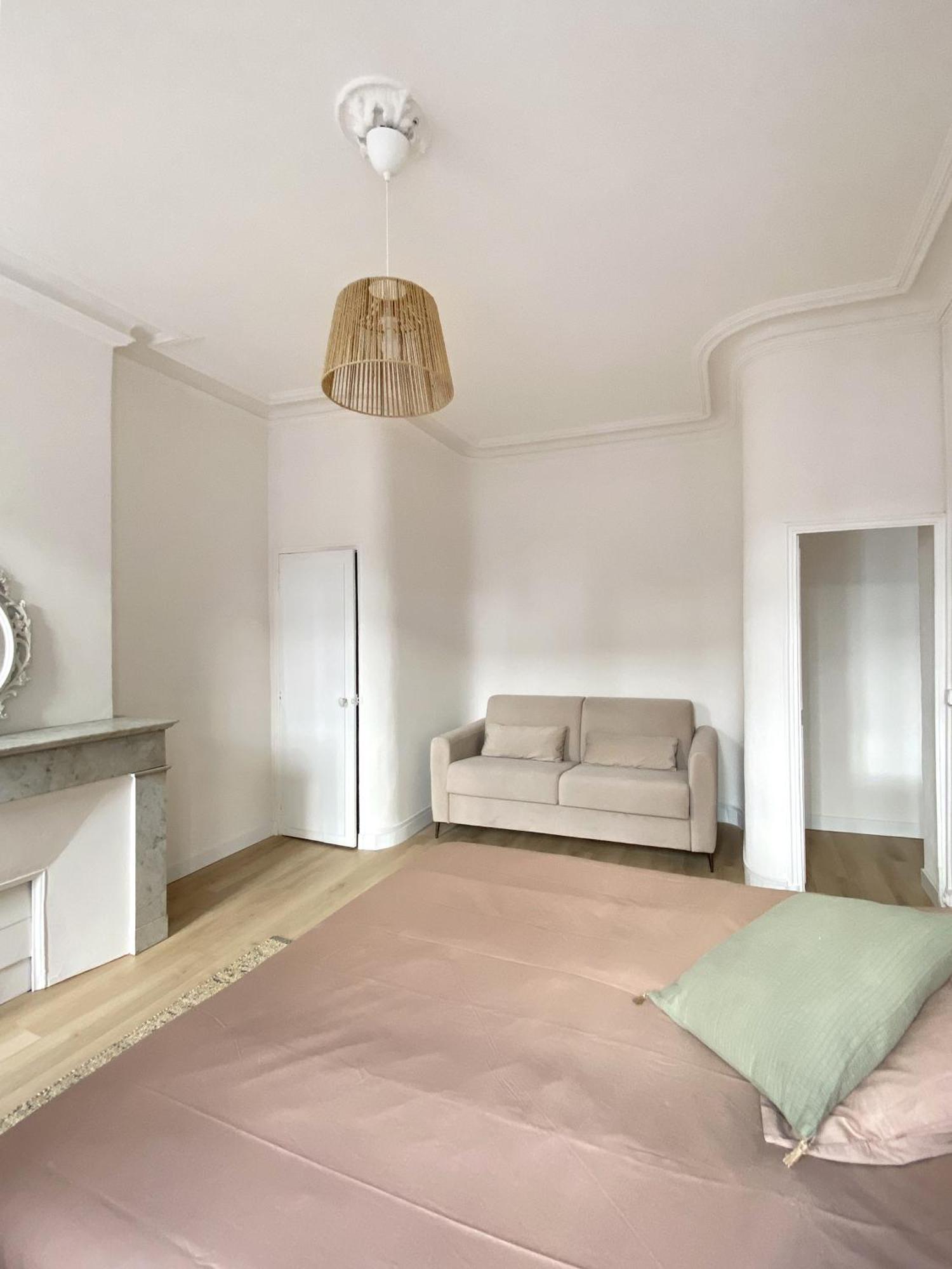 Cozy Flat Fully Renovated By Interior Designer * Marselha
